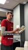 收获颇丰！约基奇领到助攻王+篮板王奖杯🏆还给NBA提建议~